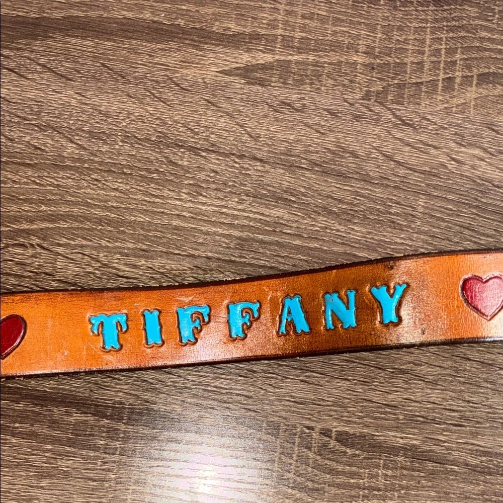 Vintage Unbranded Little Girls Tiffany Brown Leather Belt with Heart & Floral